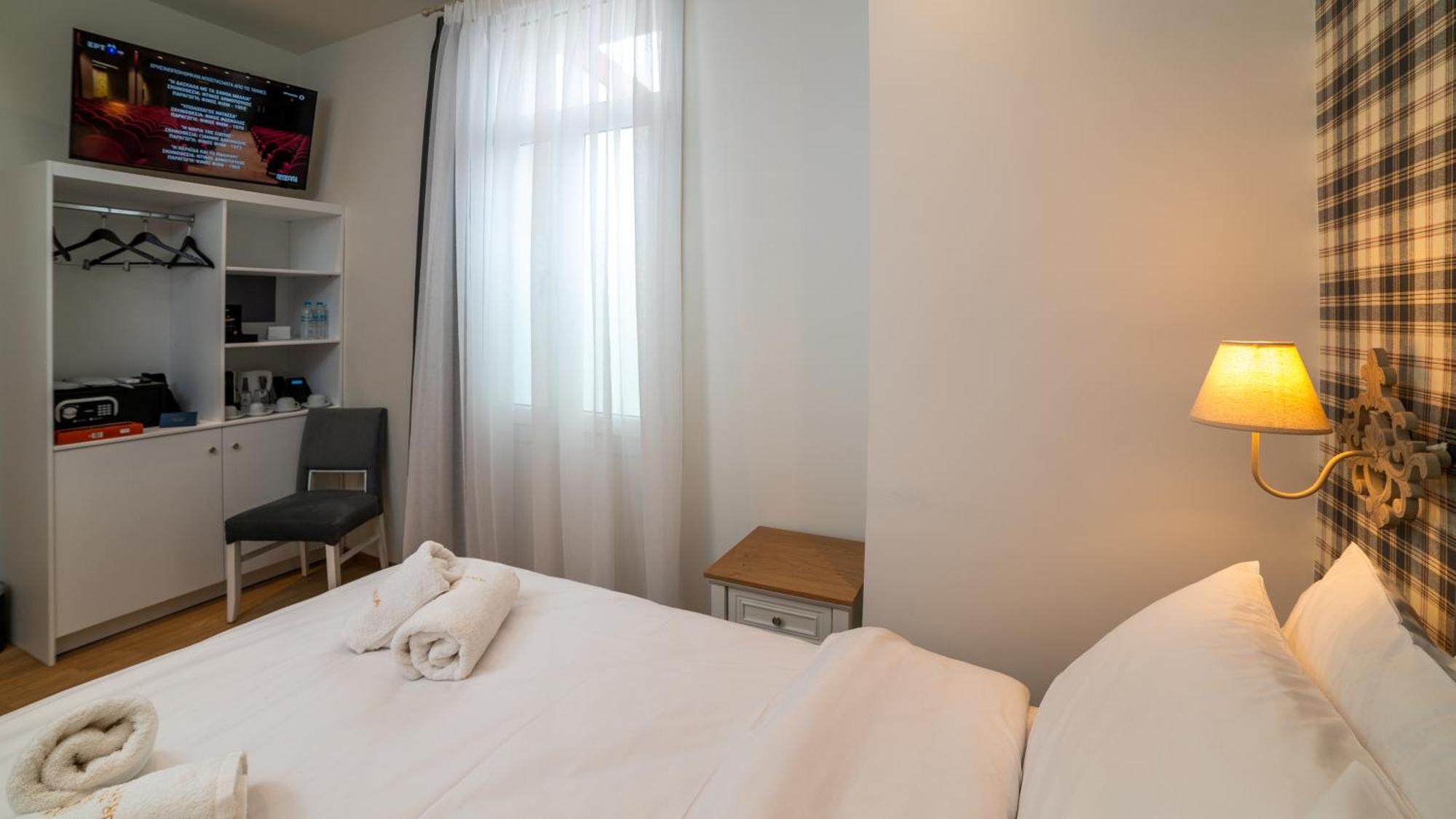 Brettania Hotel Ioannina Zimmer foto